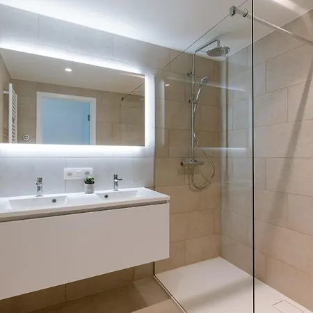 Apartment Huswell - New Overlooking The Yacht Harbor With Parking